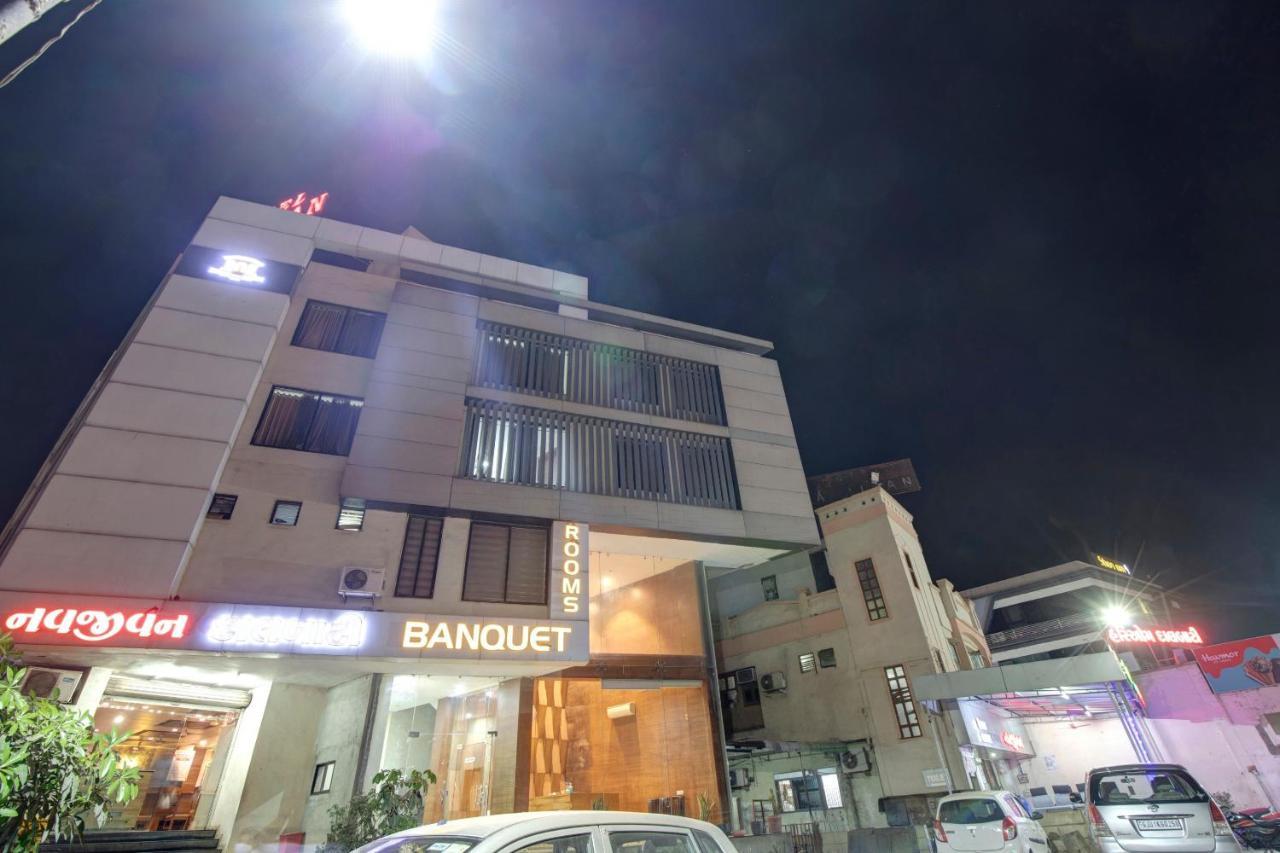 Hotel Navjivan Dalbati&Guest House Himatnagar Extérieur photo