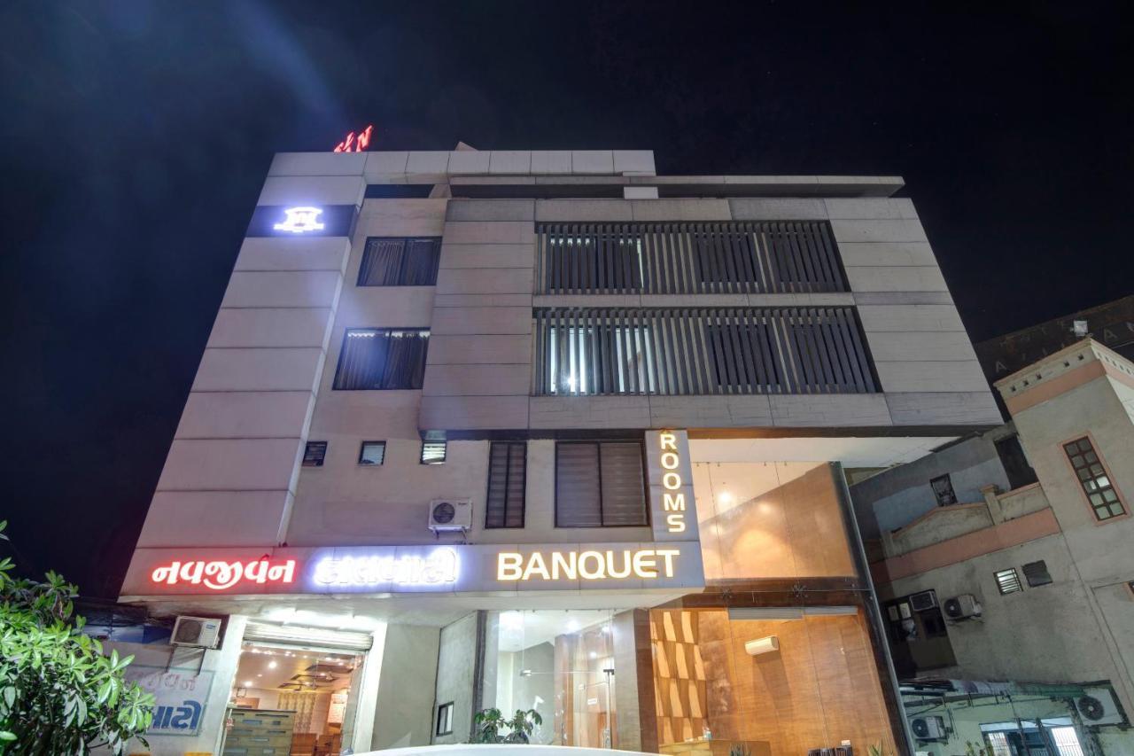 Hotel Navjivan Dalbati&Guest House Himatnagar Extérieur photo